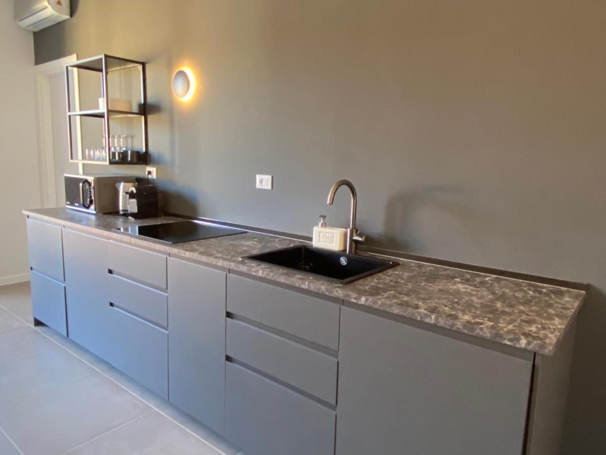 Vittoria Holiday Home فيرونا المظهر الخارجي الصورة